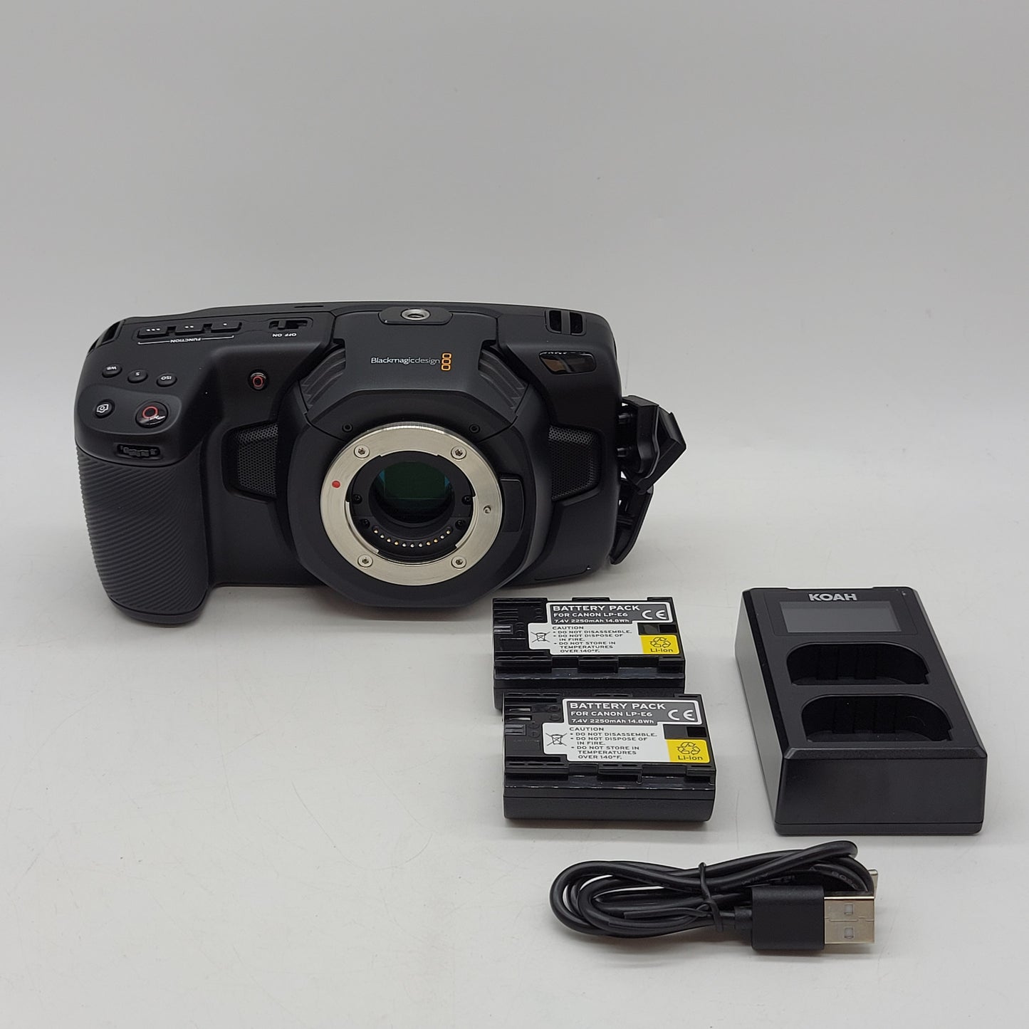 Blackmagic Design Pocket Cinema Camera 4K BGM113A 9MP 4K Digital Camera