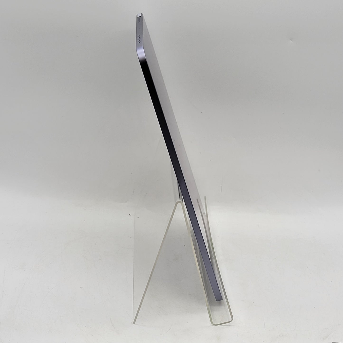 WiFi Only Apple iPad Air 5th Gen 64GB Purple MME23LL/A