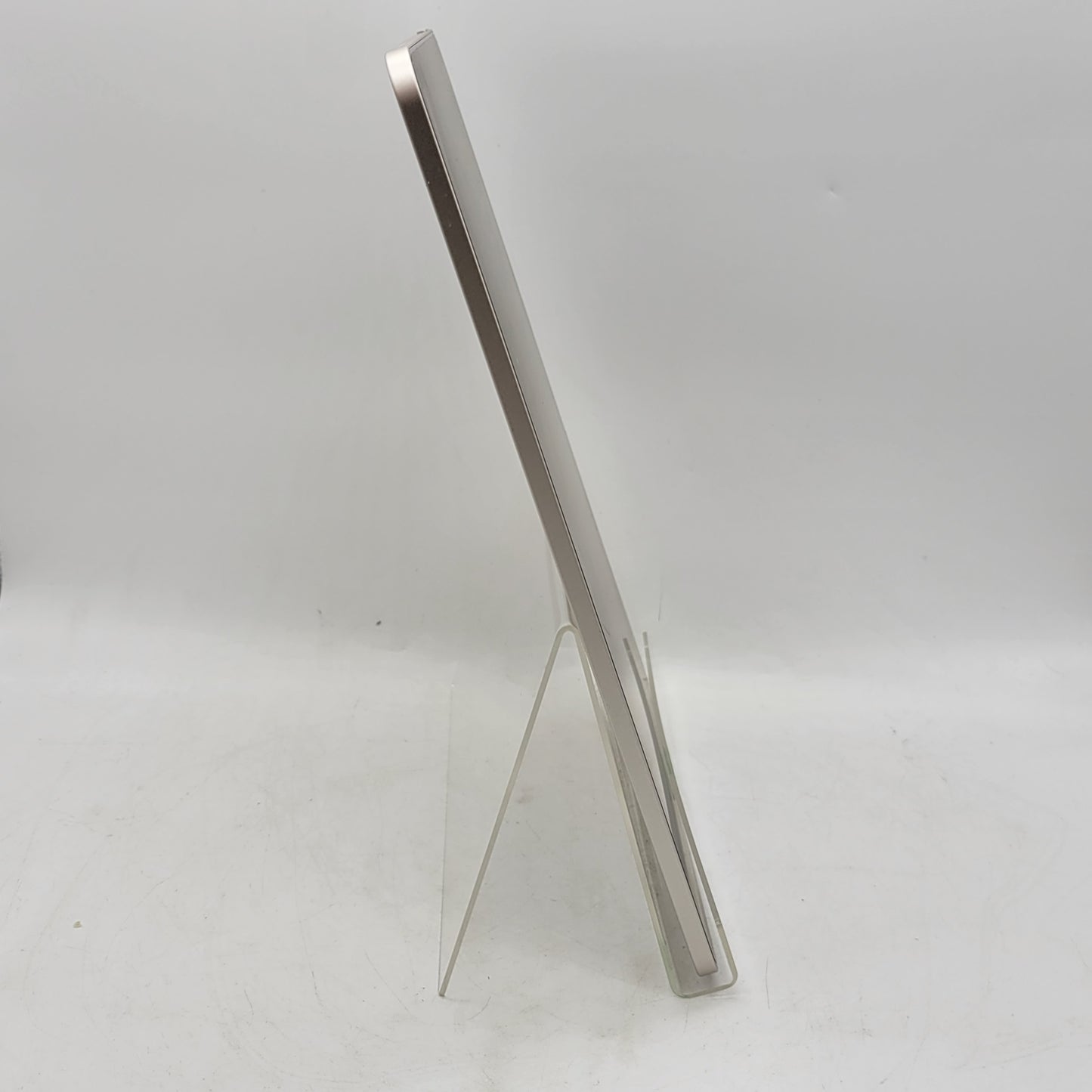 WiFi Only Apple iPad Air 13" M3 128GB Starlight MCNK4LL/A