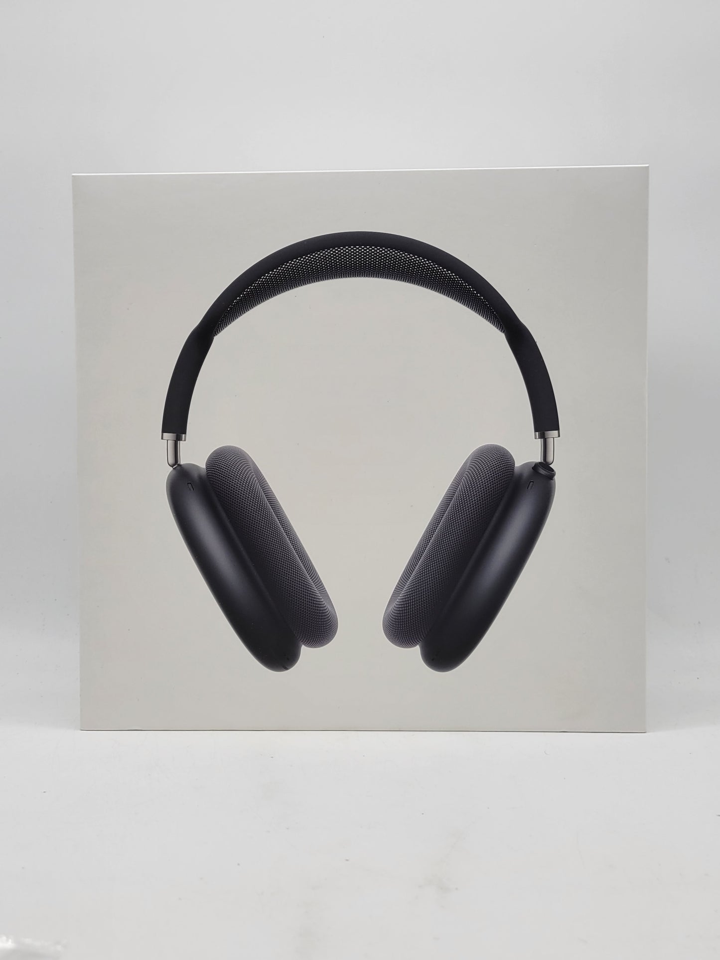 New Apple AirPods Max USB-C Wireless Over-Ear Headphones Midnight MWW43AM/A