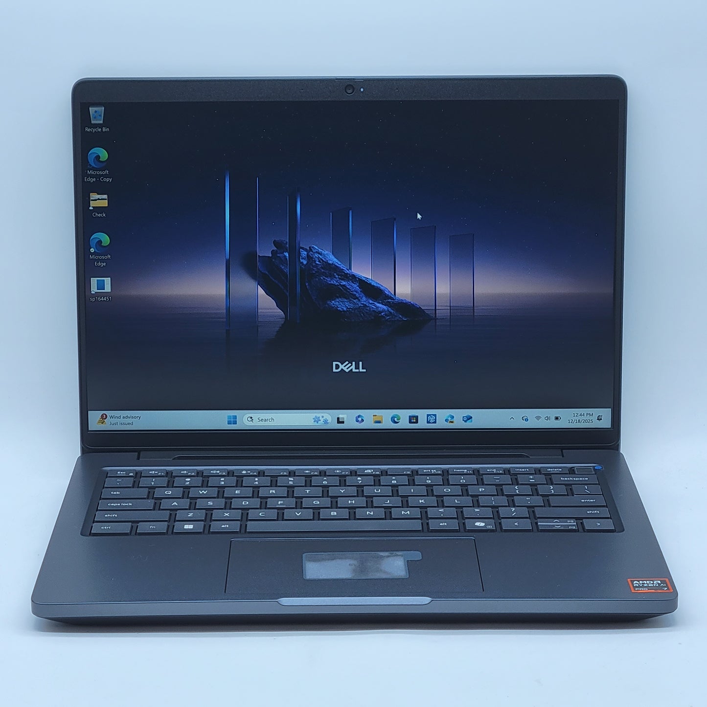 Dell Pro Max 14 MC14255 14" Ryzen AI 7 Pro 350 2.0GHz 32GB RAM 512GB SSD Read