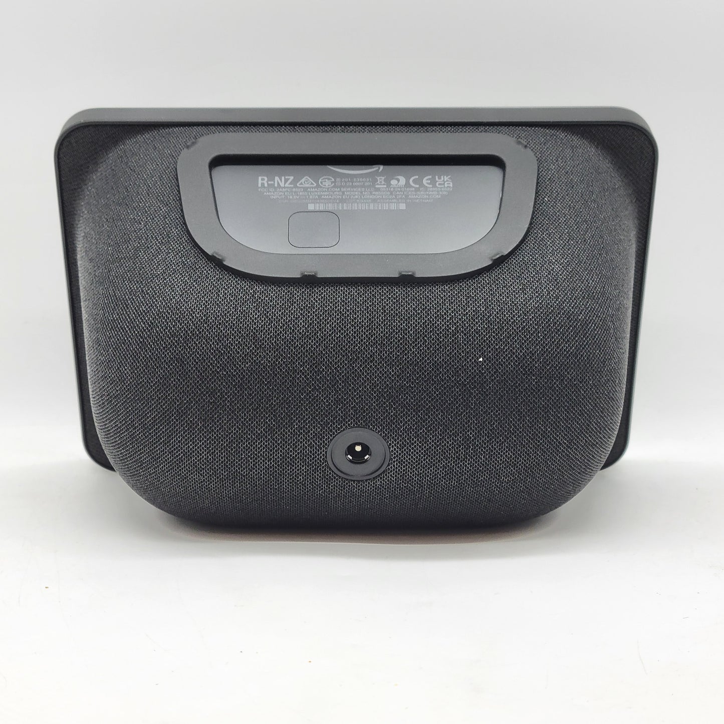 Amazon Echo Show 8  Smart Display Charcoal R85SD6