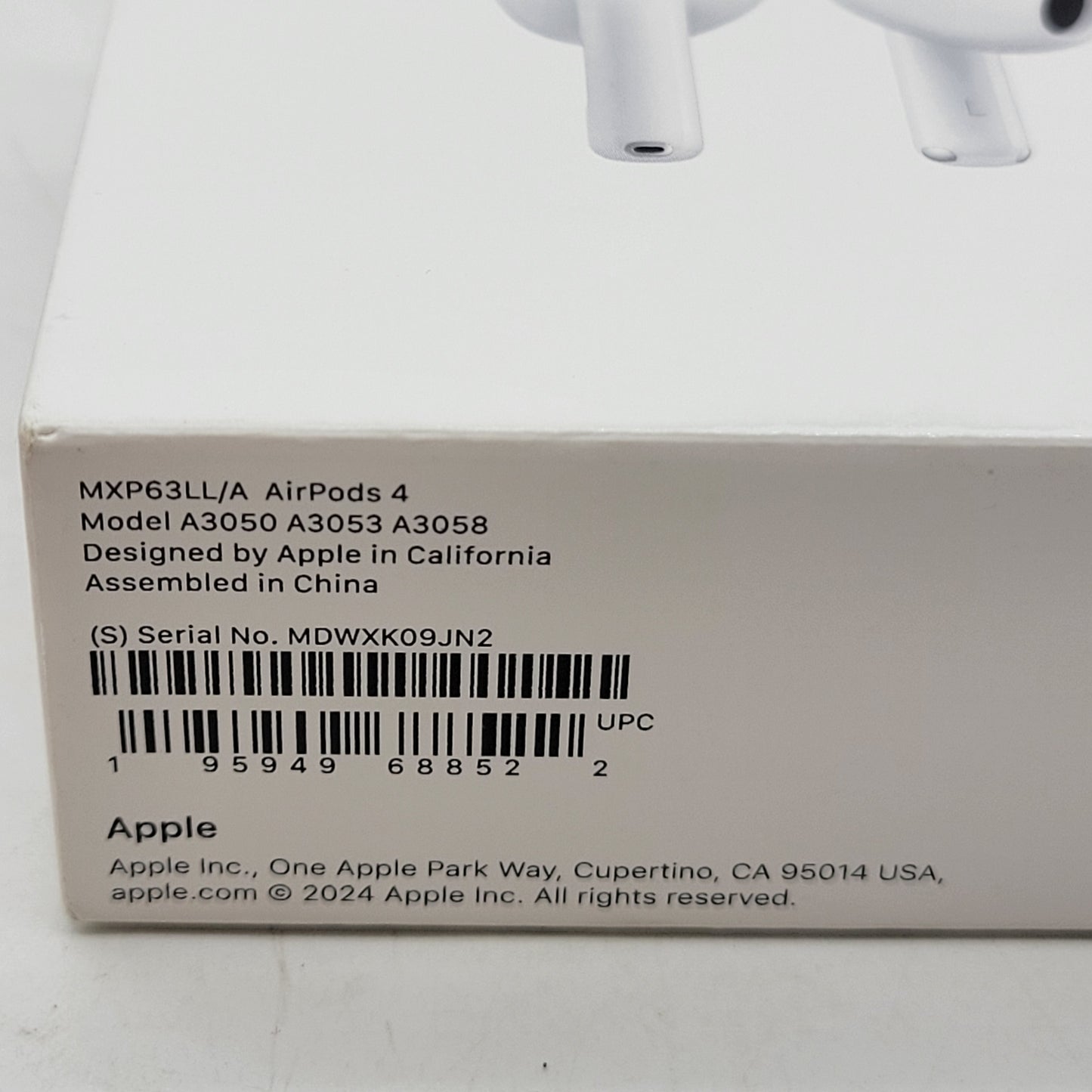 New Apple AirPods 4th Gen with Charging Case A3053 A3050 A3058 MXP63LL/A