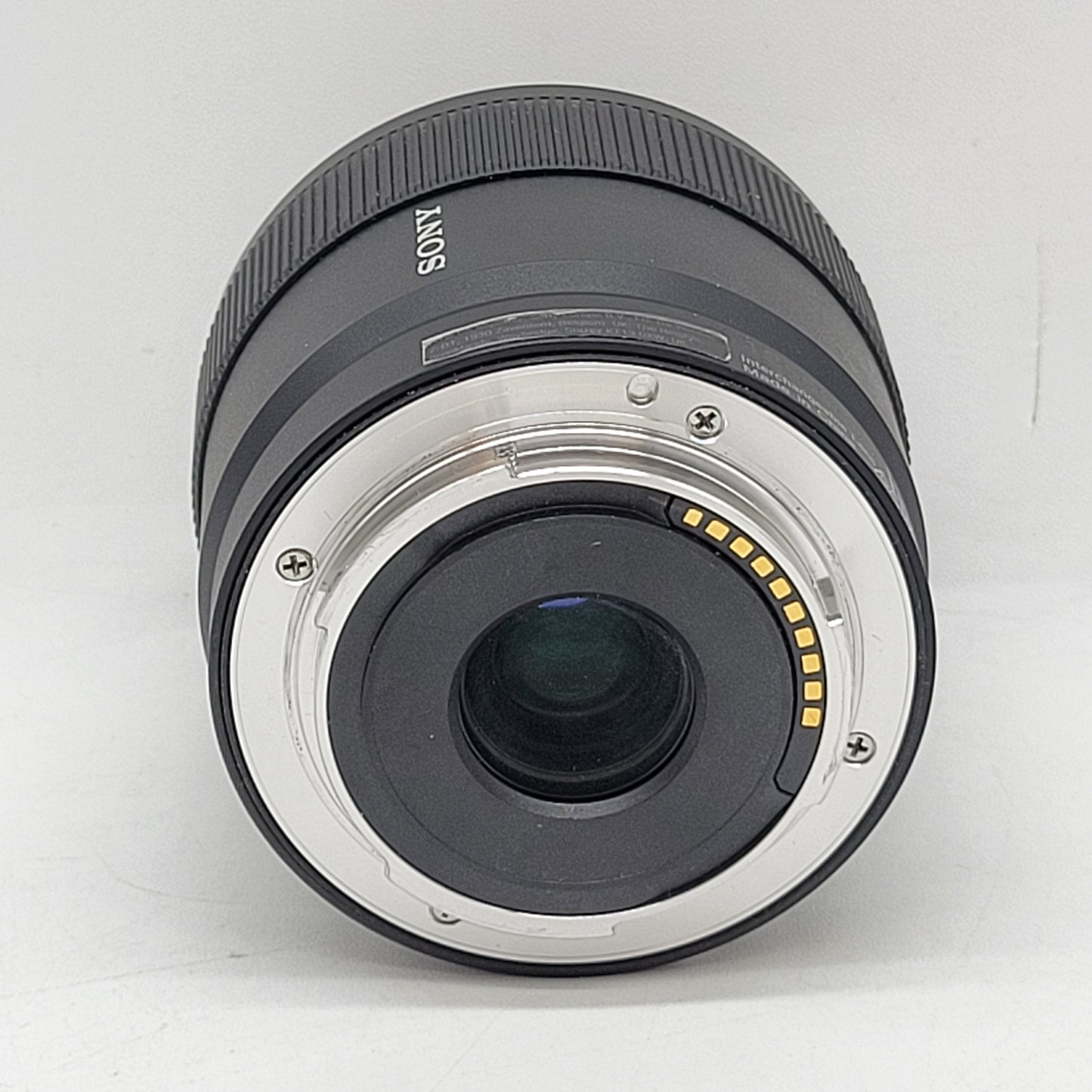 Sony E 11mm f/1.8 E-Mount Ultra Wide-Angle SEL11F18 Auto & Manual Lens