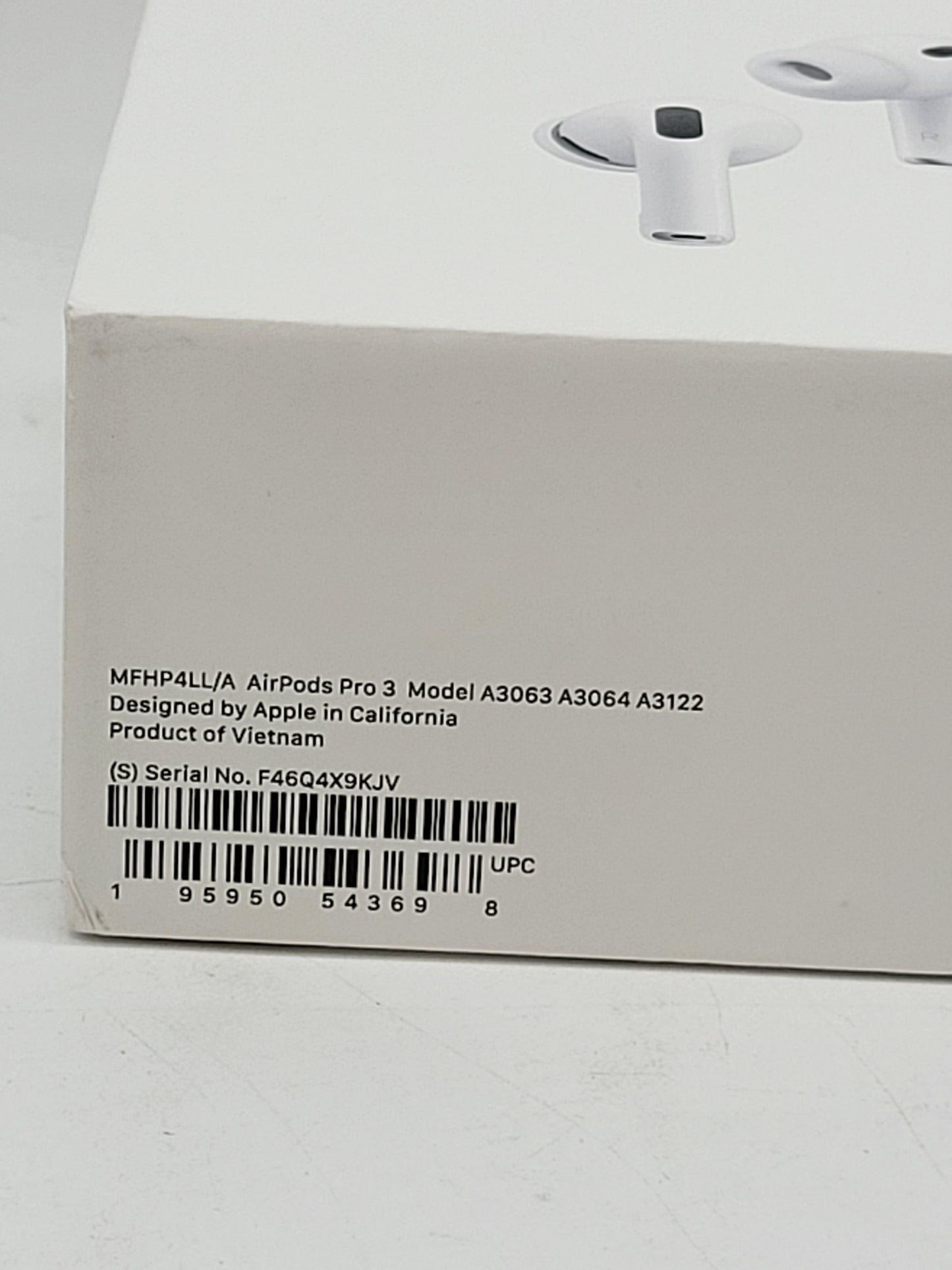 New Apple AirPods Pro 3rd Gen with MagSafe Charging Case A3064 A3063 A3122