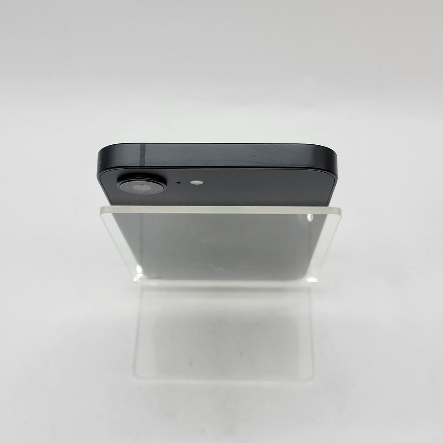 Factory Unlocked Apple iPhone 16e 128GB Black MD0D4LL/A