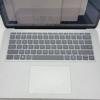 Microsoft Surface Laptop Studio 1 1964 14.4" I7-11370H 3.3GHz 16GB RAM 512GB SSD