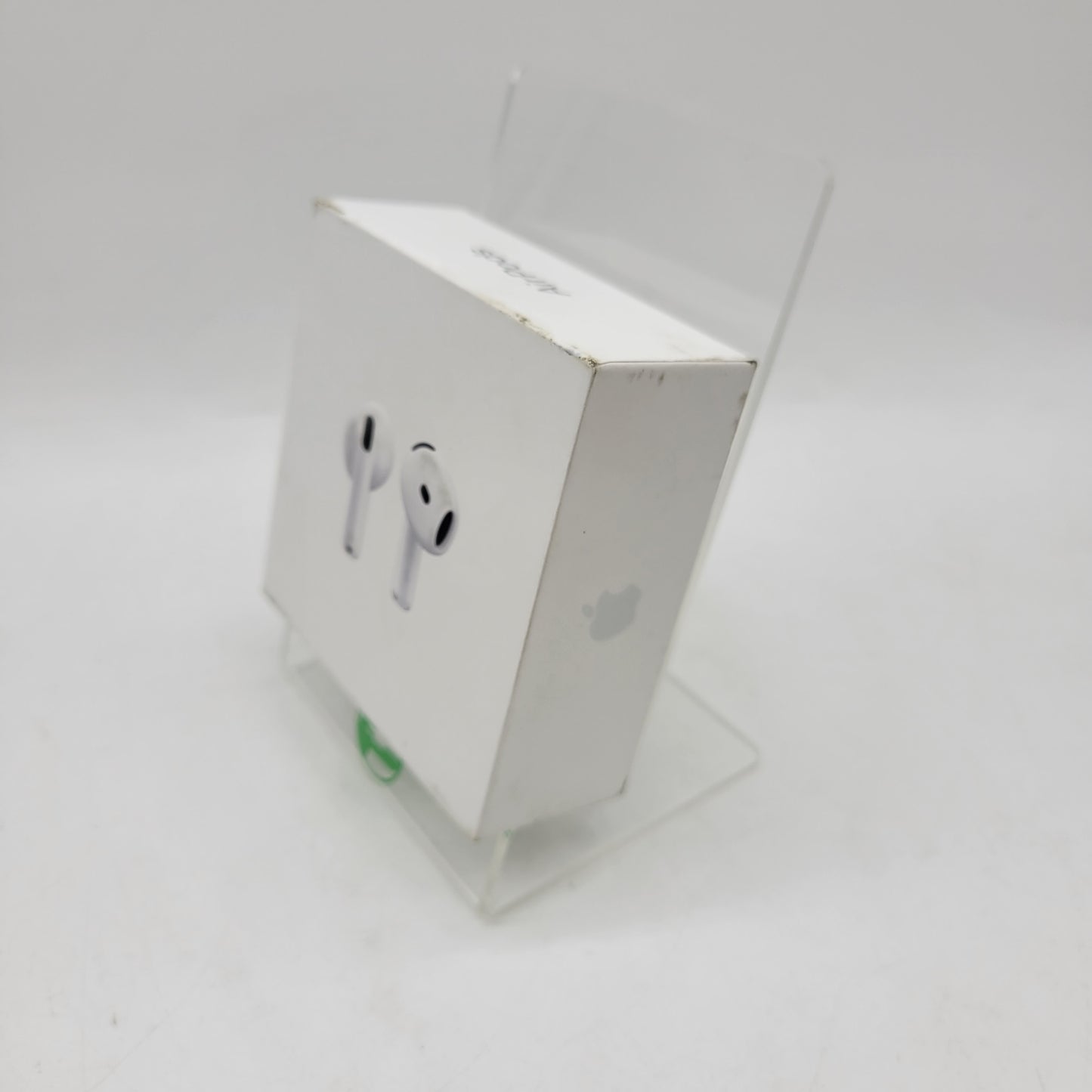 New Apple AirPods 4th Gen with Charging Case A3053 A3050 A3058 MXP63LL/A