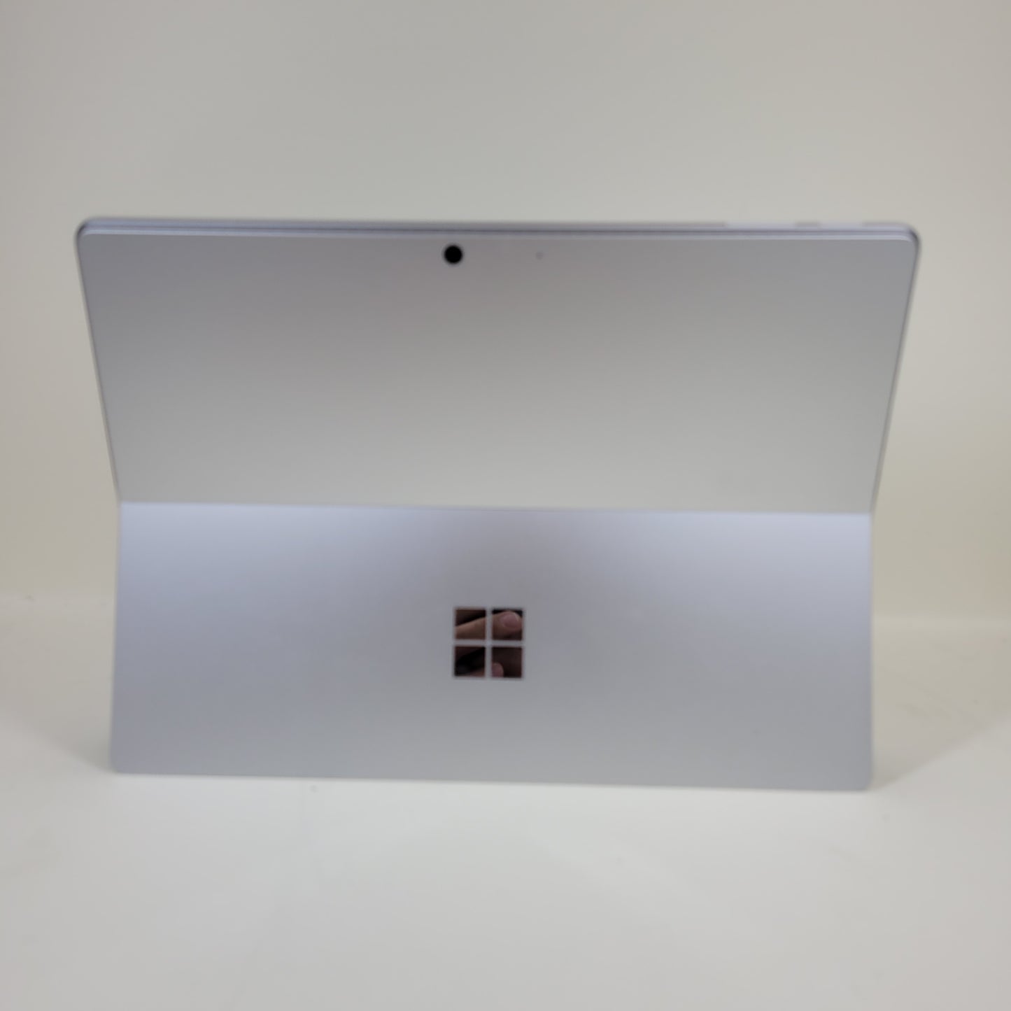 Microsoft Surface Pro 11 2076 13" X 10-Core 3.4GHz 16GB RAM 512GB SSD