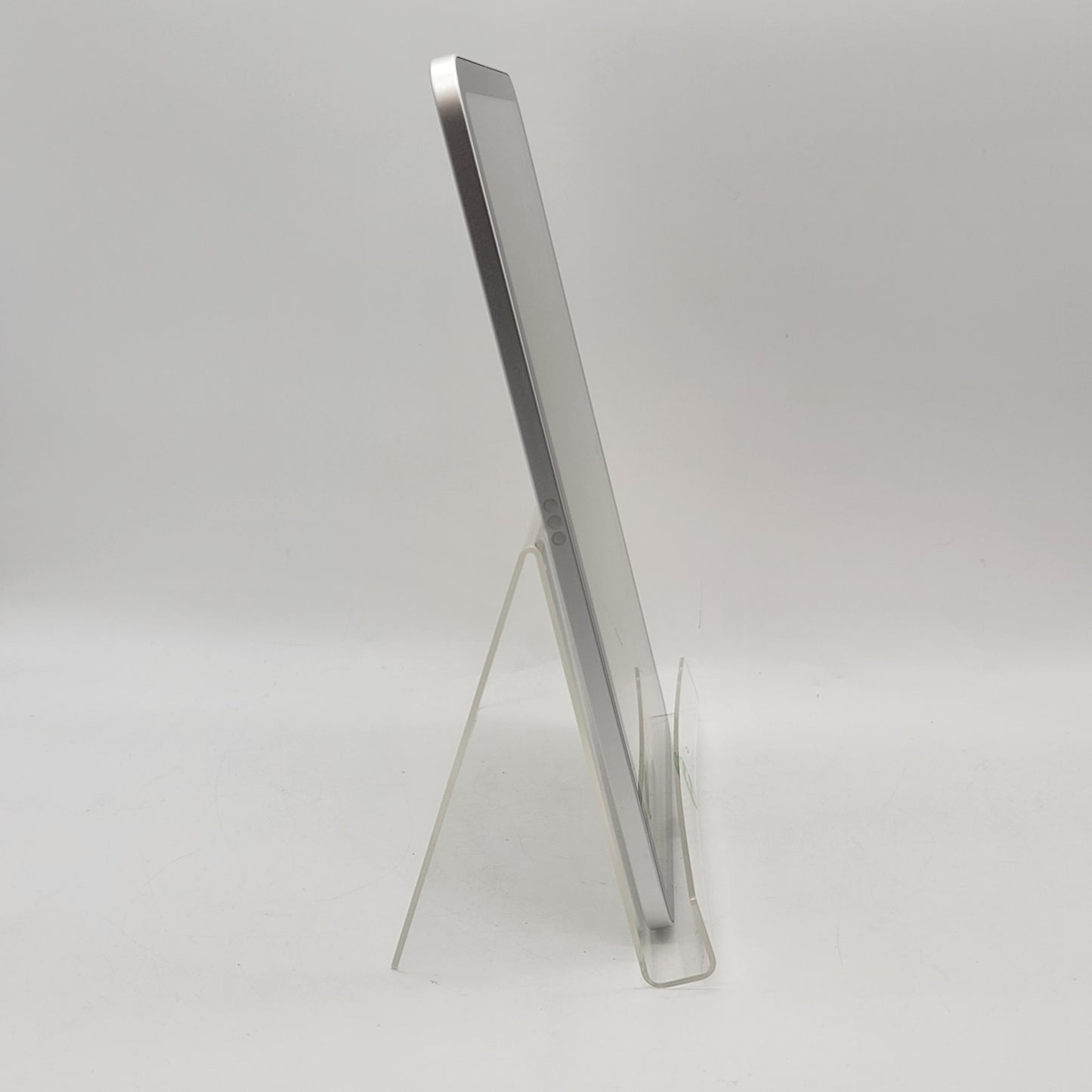 WiFi Only Apple iPad 10th Gen 64GB Silver MPQ03LL/A