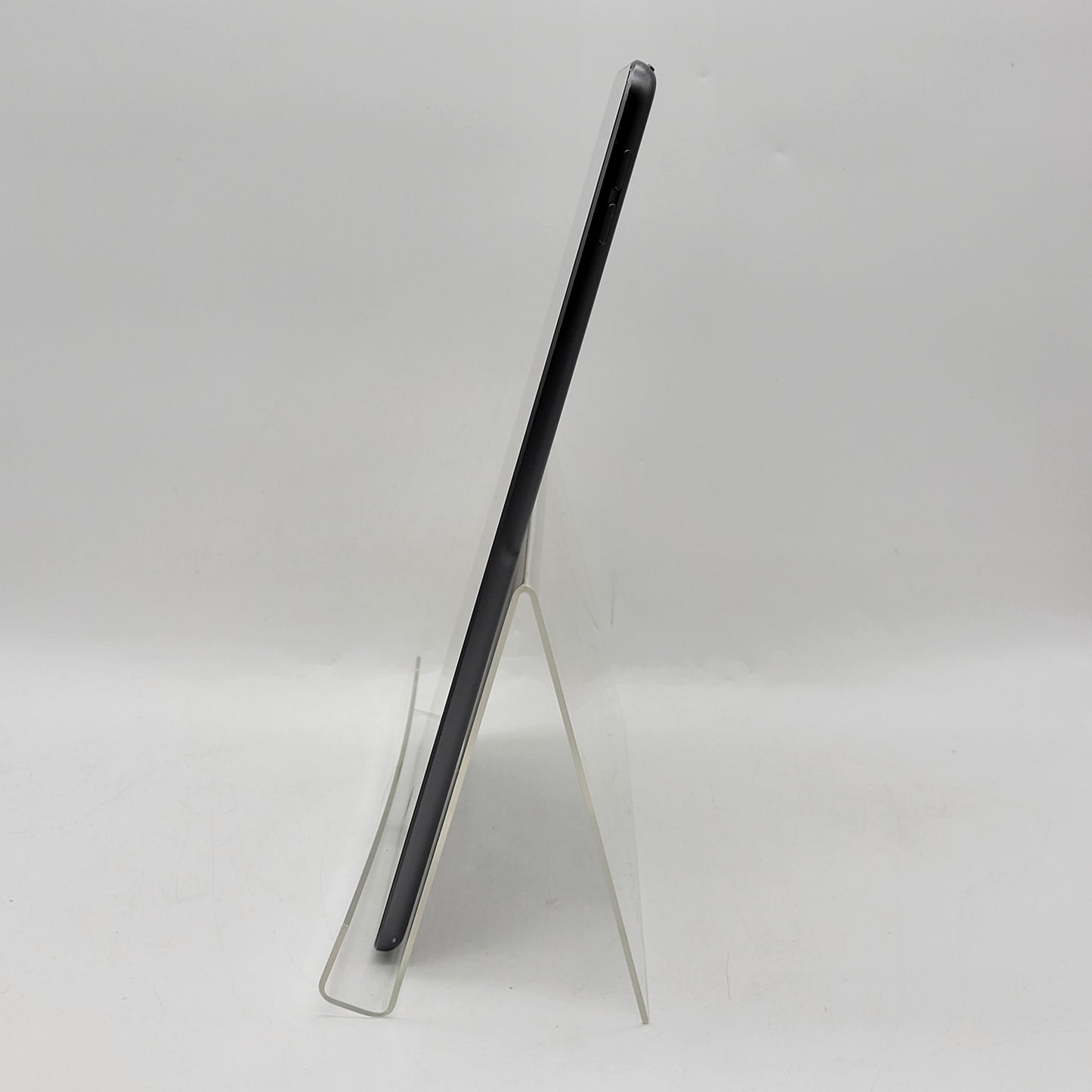 WiFi Only Apple iPad 9th Gen 64GB Space Gray MK2K3LL/A