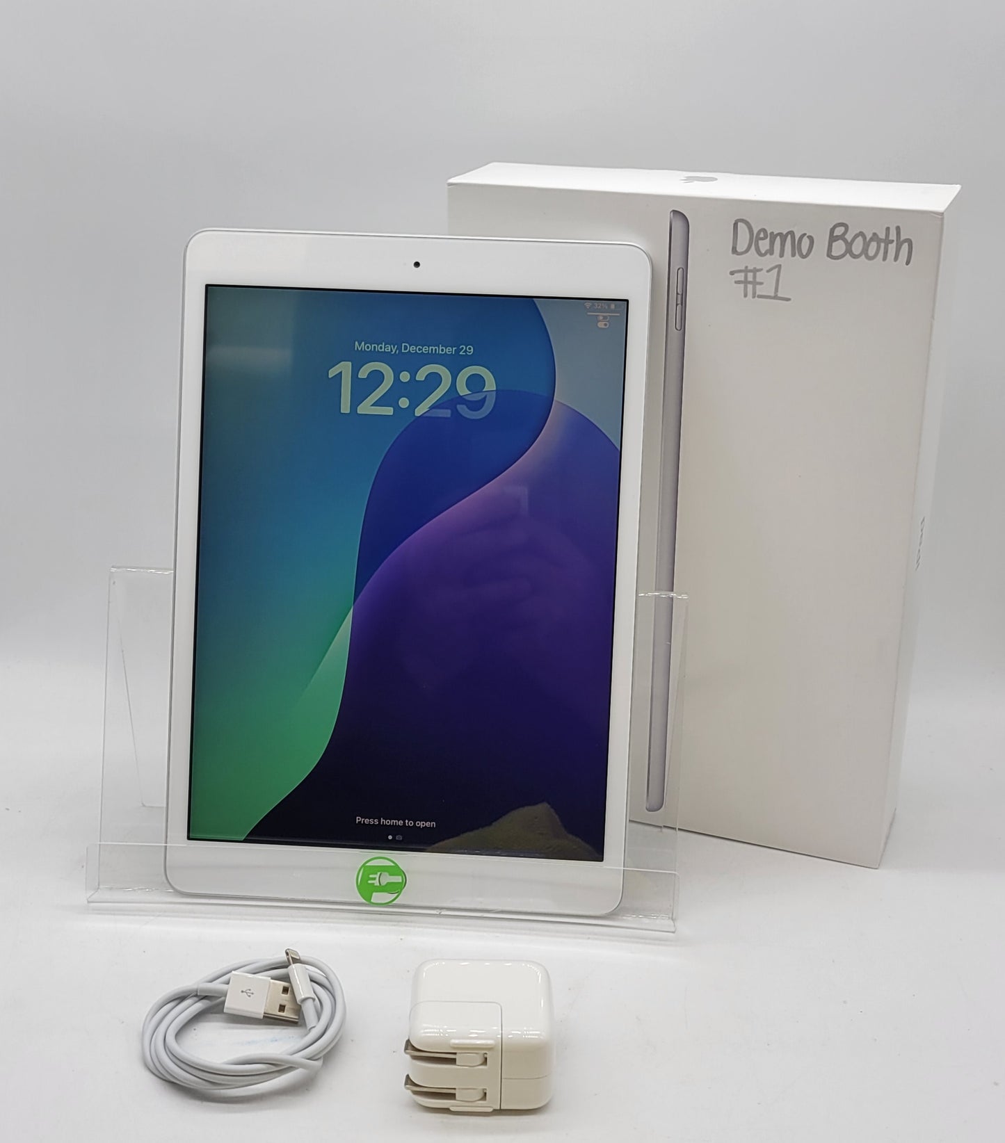 WiFi Only Apple iPad 7th Gen 128GB Silver MW782LL/A