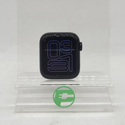 GPS Only Apple Watch SE 3 40MM Midnight Aluminum MEH94LW/A Face Only