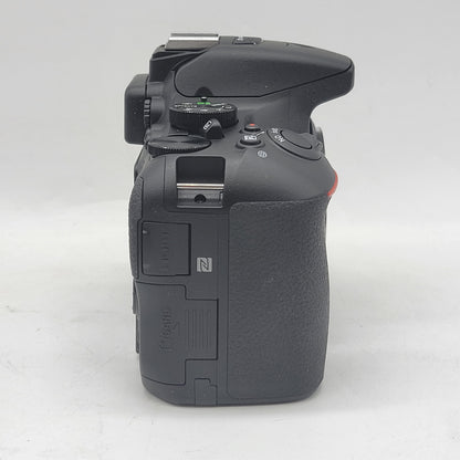 Nikon D5600 24.2MP Digital SLR DSLR Camera 68 Shutter Count With Lens