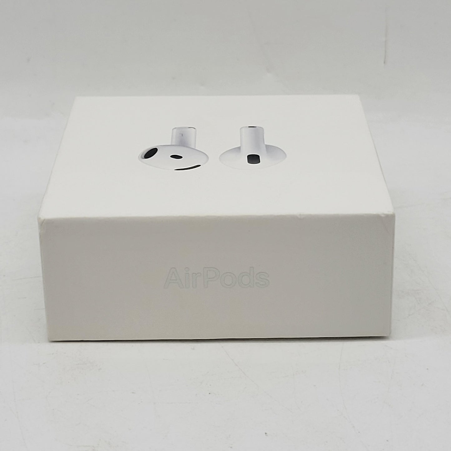 New Apple AirPods 4th Gen with Charging Case A3053 A3050 A3058 MXP63LL/A