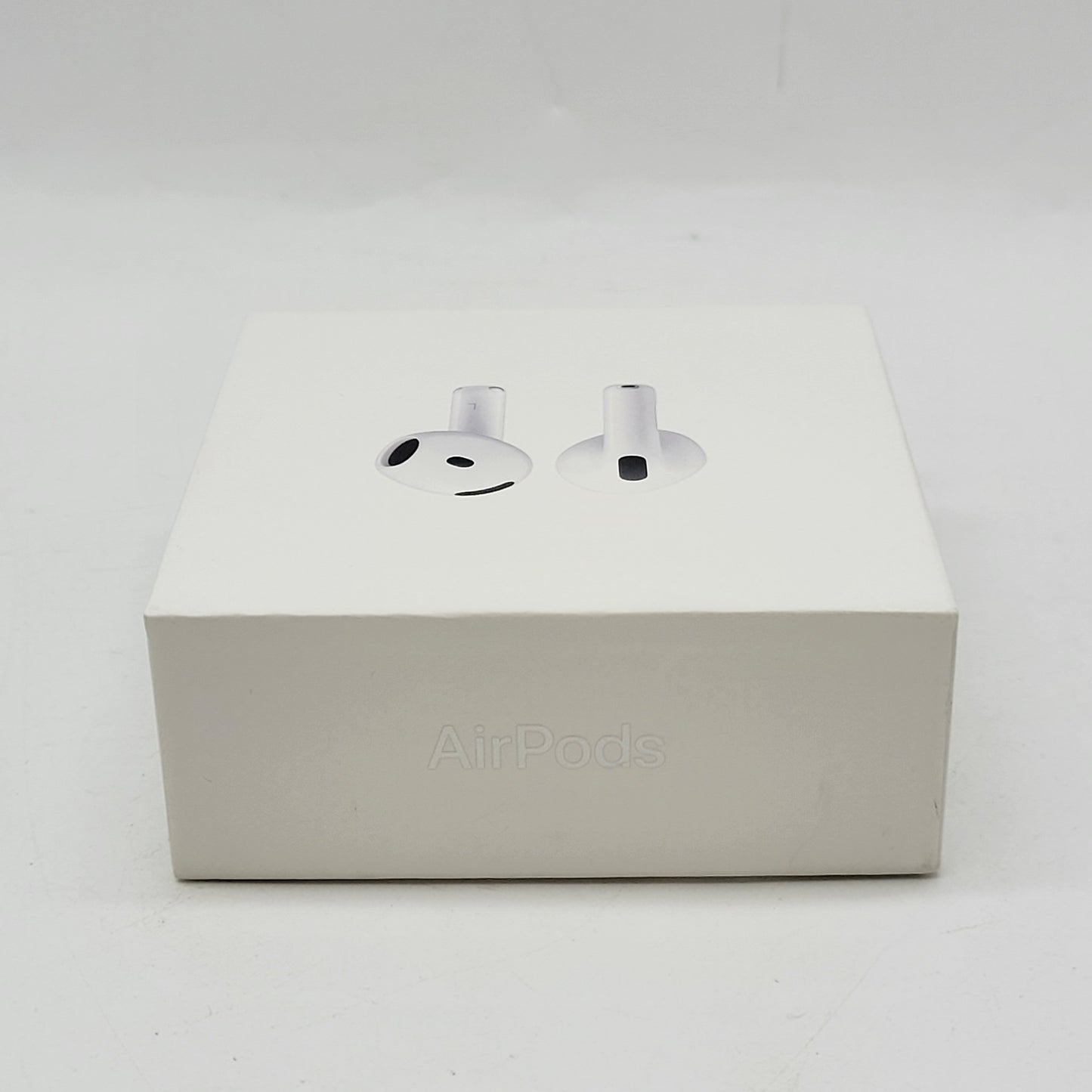 New Apple AirPods 4th Gen with Charging Case A3053 A3050 A3058 MXP63LL/A