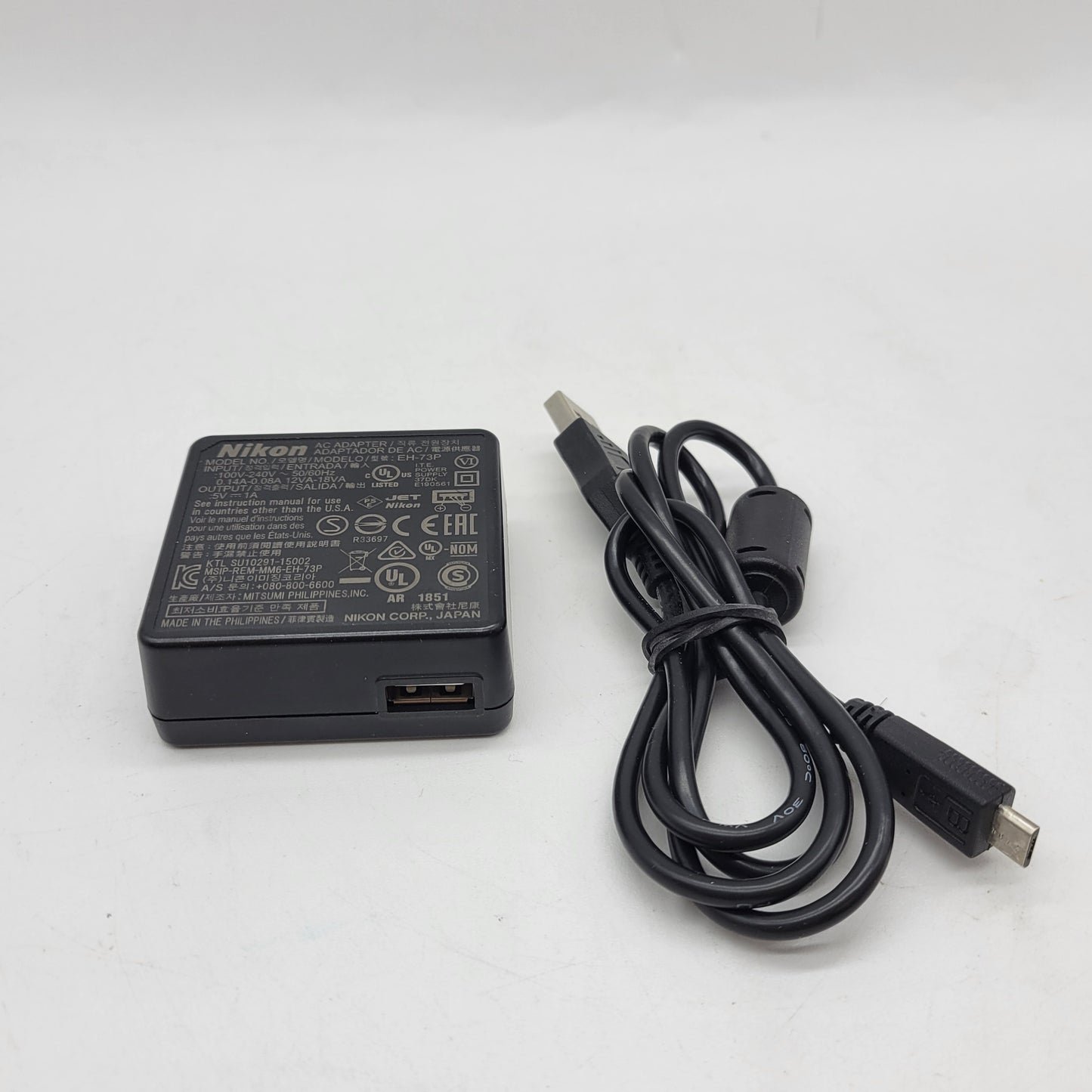 Nikon COOLPIX W300 16.0MP Digital Point And Shoot Camera