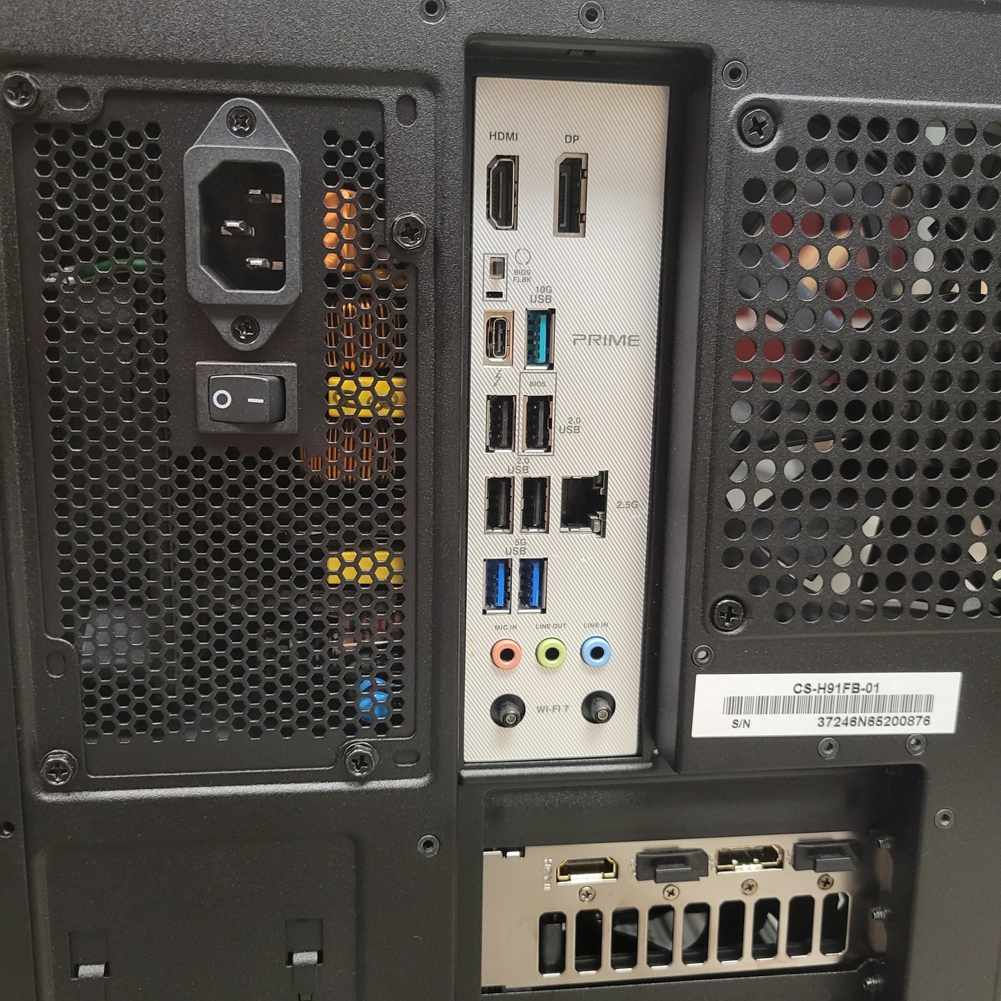 NZXT Custom PC Core Ultra 7 265KF 3.90GHz 32GB RAM 2TB SSD Gigabyte RTX 5080