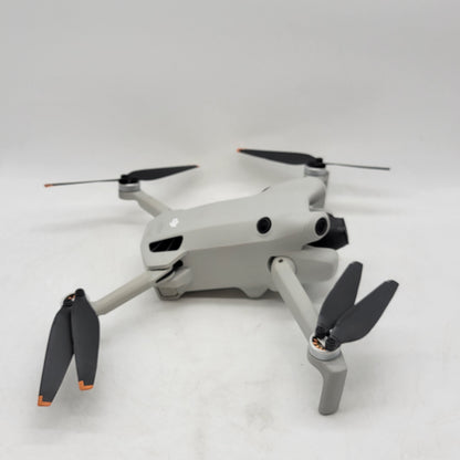 DJI Mini 4 Pro 4K Quadcopter Camera Drone MT4MFVD