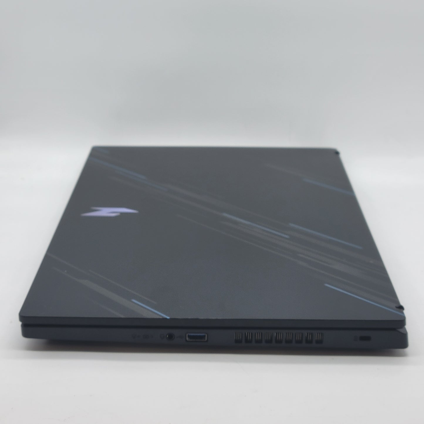 Acer Nitro V 15 ANV15-51 i7-13620H 2.4GHz 32GB RAM 512GB SSD GeForce RTX 4060