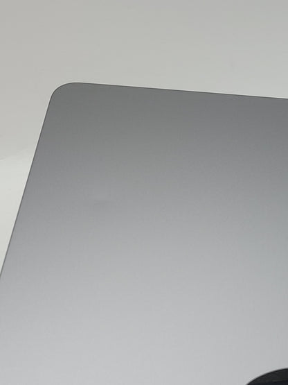 2024 Apple MacBook Air 13.6" M3 8C GPU 4.0GHz 8GB RAM 256GB SSD A3113