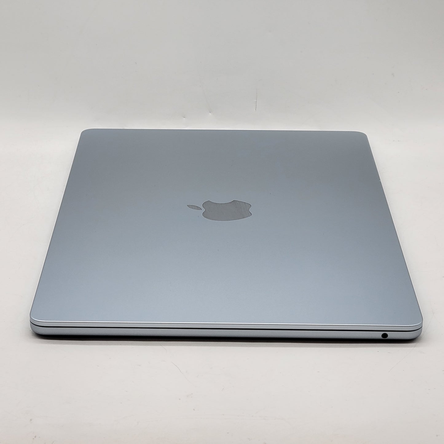 2025 Apple MacBook Air 15" M4 10C GPU 4.5GHz 16GB RAM 256GB SSD A3241