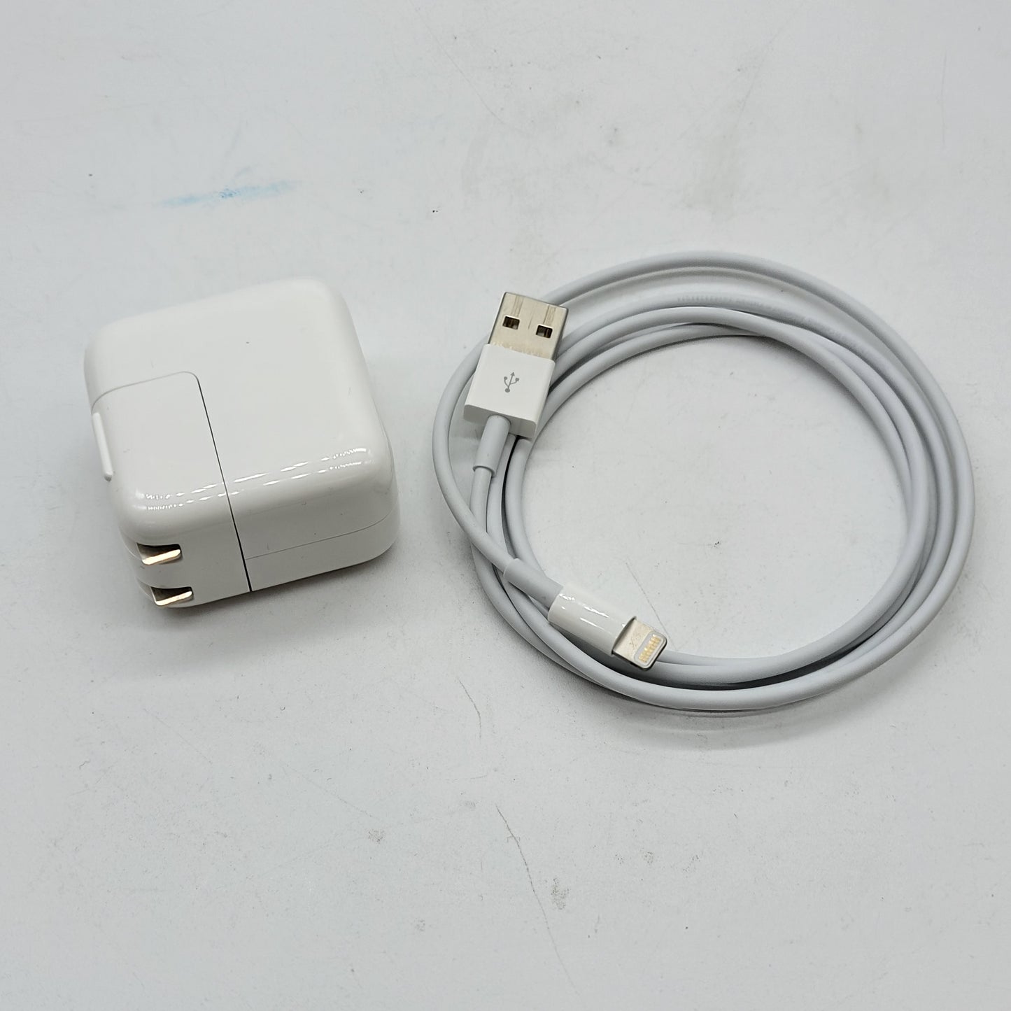 WiFi Only Apple iPad 7th Gen 128GB Silver MW782LL/A