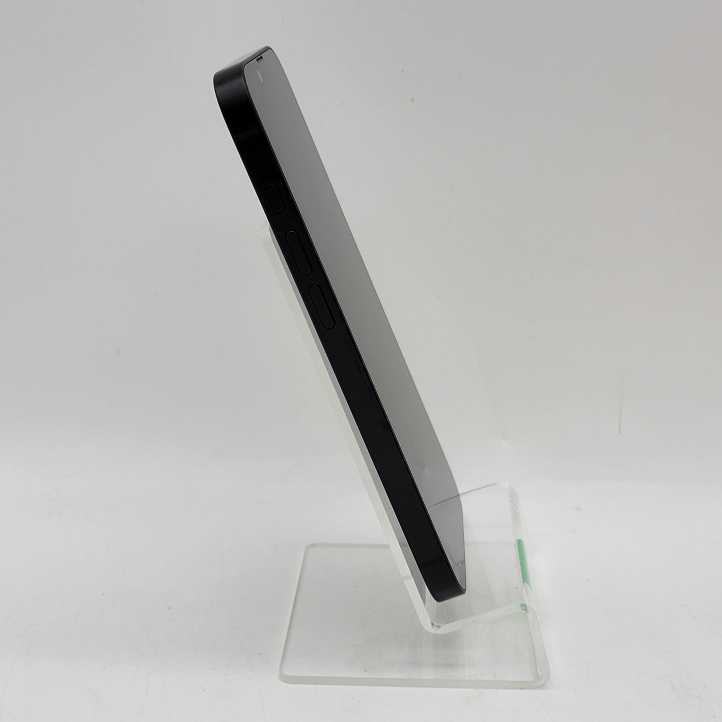 Factory Unlocked Apple iPhone 16e 128GB Black MD0D4LL/A