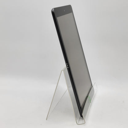 WiFi Only Apple iPad 9th Gen 64GB Space gray MK2K3LL/A With Pencil