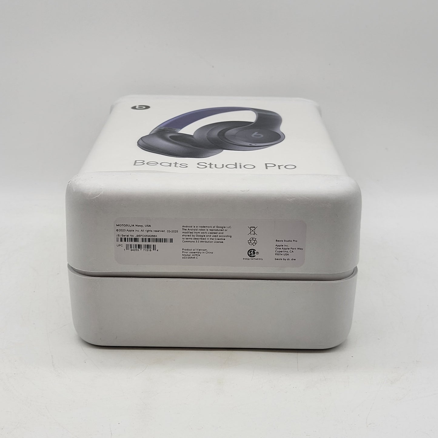 New Beats Studio Pro Wireless Over-Ear Noise Cancellling Headphones Navy