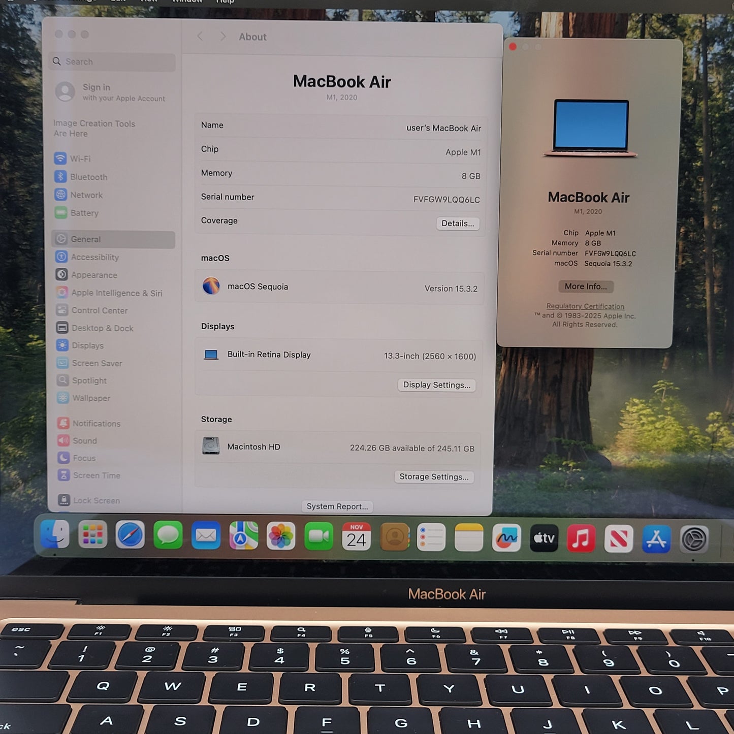 2020 Apple MacBook Air 13.3" M1 7 Core 3.2GHz 8GB RAM 256GB SSD A2337