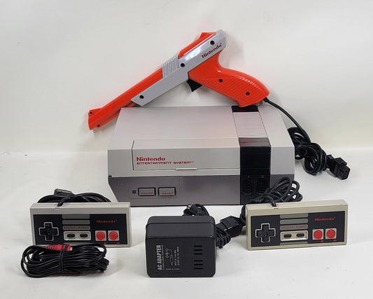 Nintendo Entertainment System NES Video Game Console NES-001 Gray