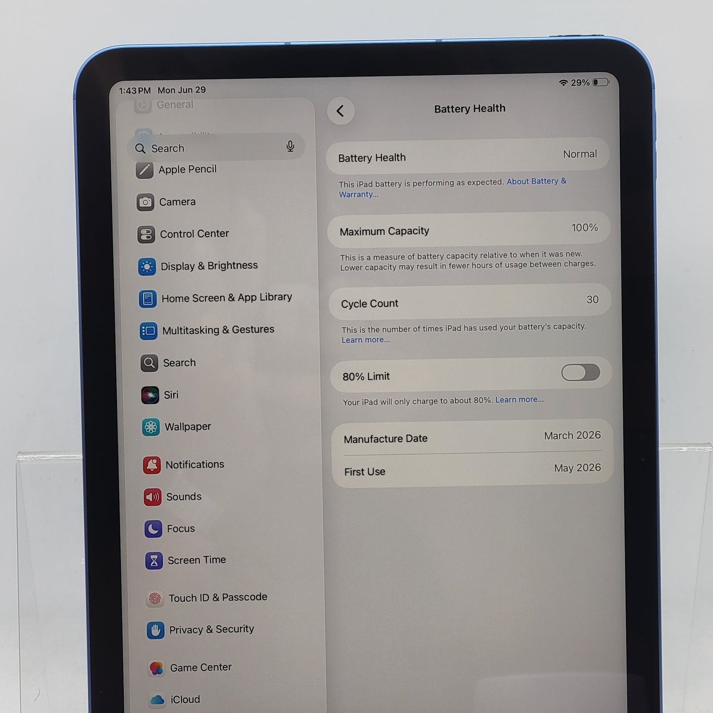 Factory Unlocked Apple iPad 11" (A16) 128GB Blue MD7G4LL/A
