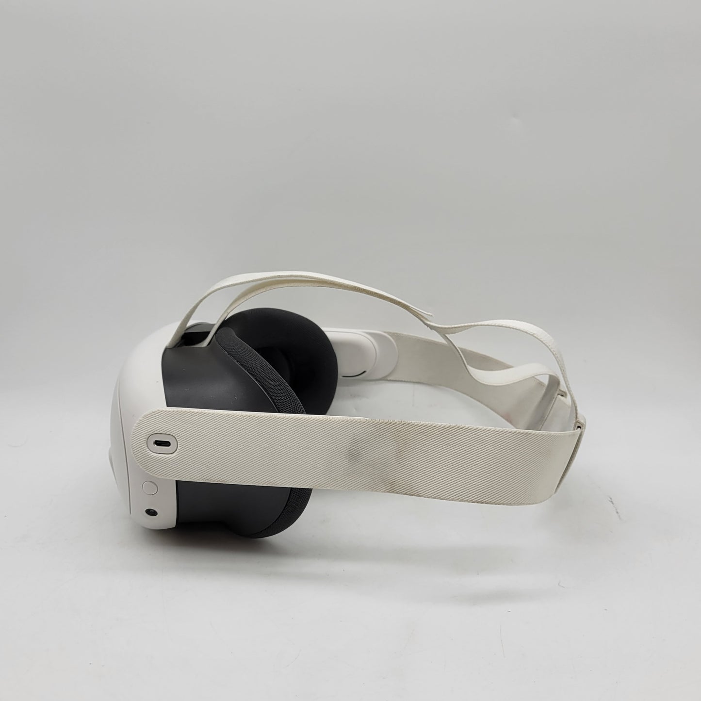 Meta Quest 3 512GB Standalone All-in-One VR Headset S3A
