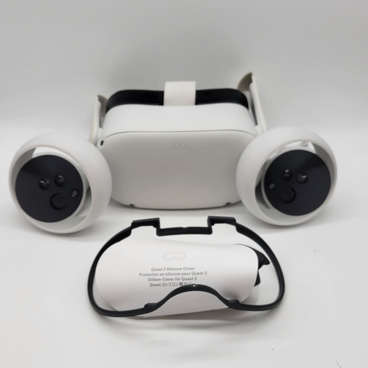 Meta Quest 2 128GB Standalone All-in-One VR Headset KW49CM