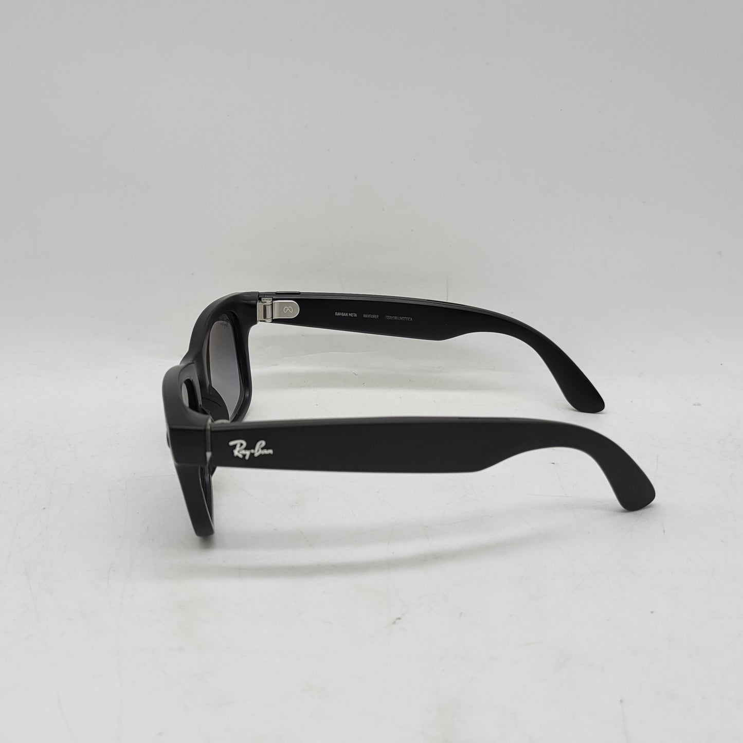 Ray-Ban Meta Wayfarer Gen 1 Matte Black Standard RW4006 601ST3 AI Smart Glasses