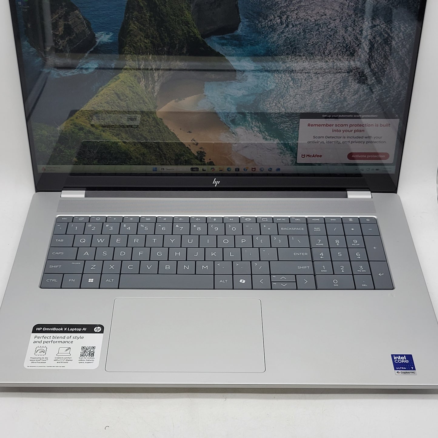 HP OmniBook X 17-DD0013DX 17" Ultra 7 256V 2.2GHz 16GB RAM 1TB SSD