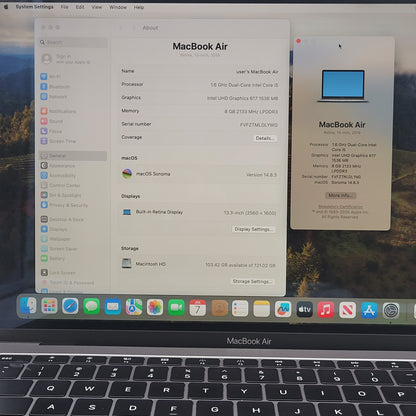 2019 Apple MacBook Air 13.3" i5 1.6GHz 8GB RAM 128GB SSD Space Gray A1932