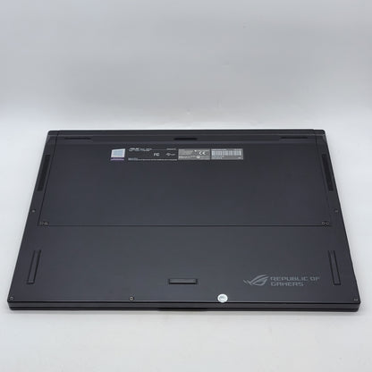 Asus Zephrus S GX531G 15.6" i7-8750H 2.2GHz 24GB RAM 2TB SSD GTX 1070 Max-Q