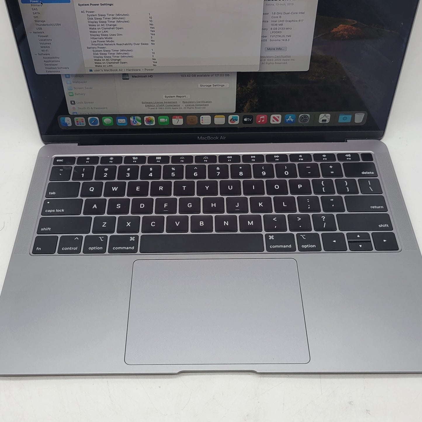 2019 Apple MacBook Air 13.3" i5 1.6GHz 8GB RAM 128GB SSD Space Gray A1932