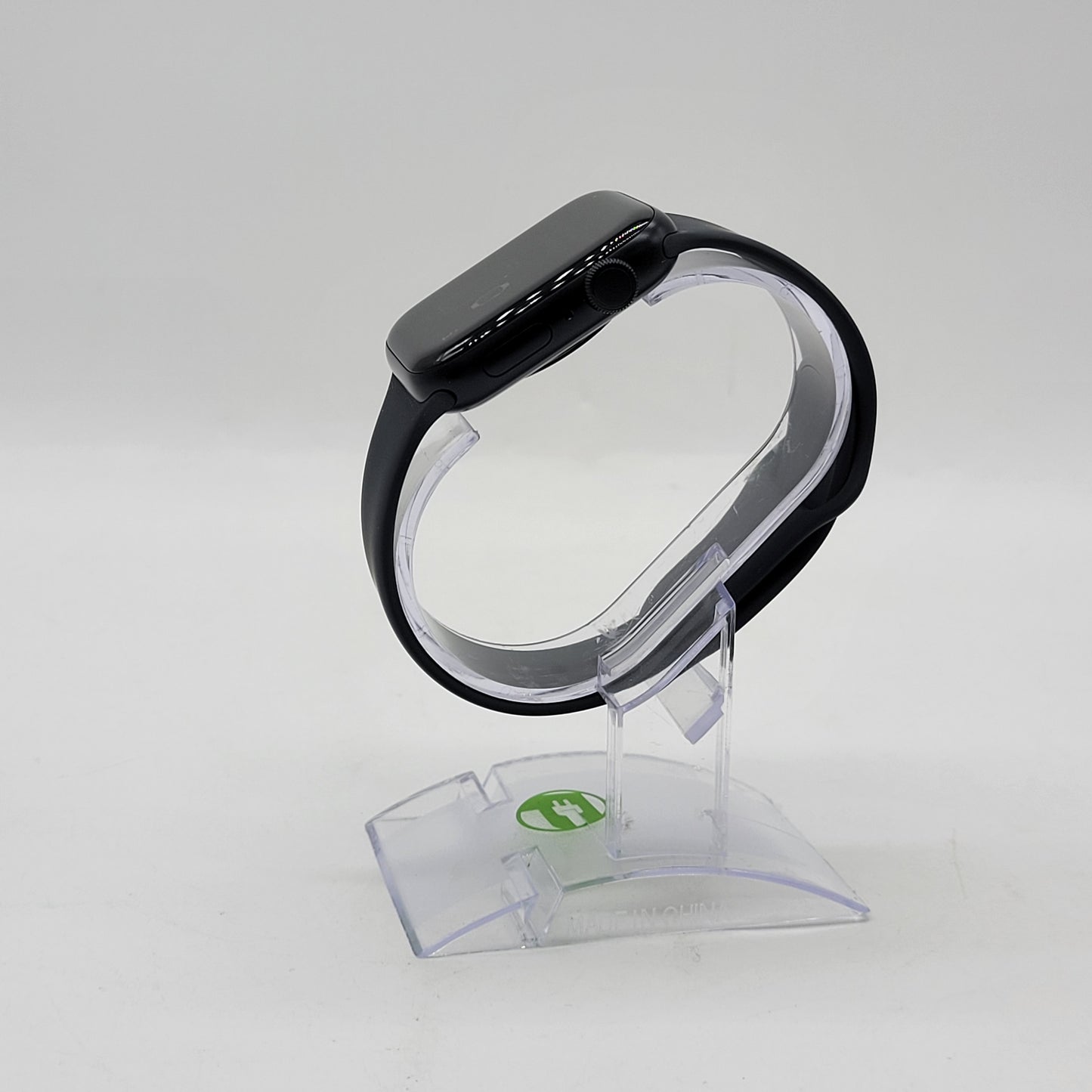 Unlocked Apple Watch SE 3 44MM Midnight Aluminum Midnight Sport Band MEPJ4LW/A