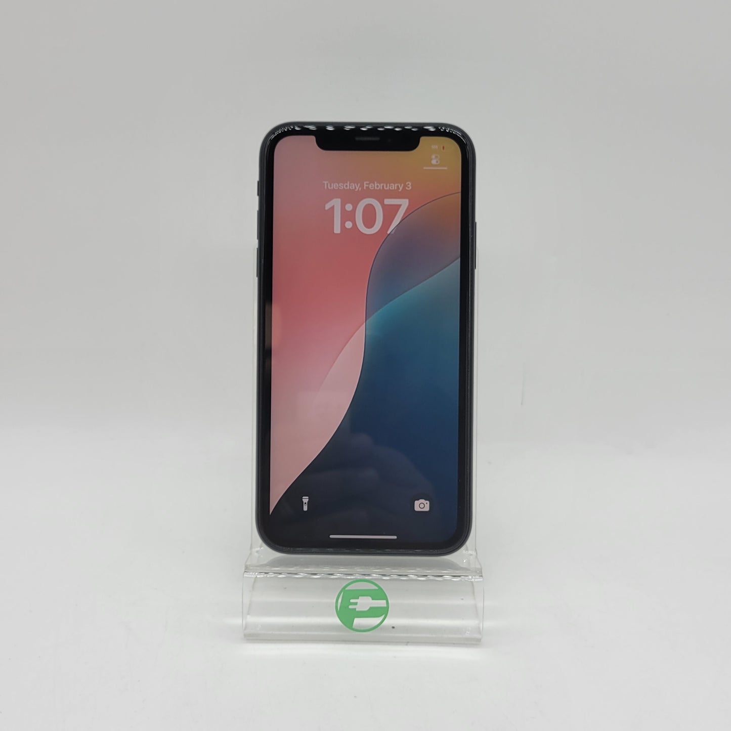 Unlocked Apple iPhone XR 64GB 18.6.2 Black MH3F3LL/A