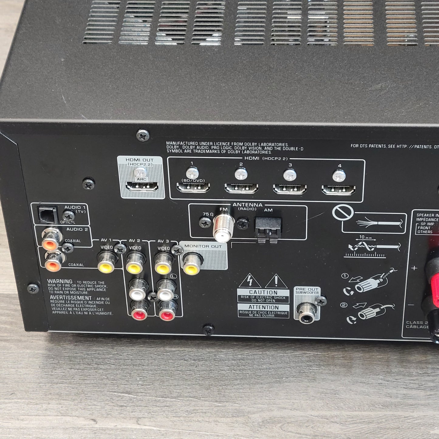 Yamaha RX-V385 Natural Sound AV Receiver  Black