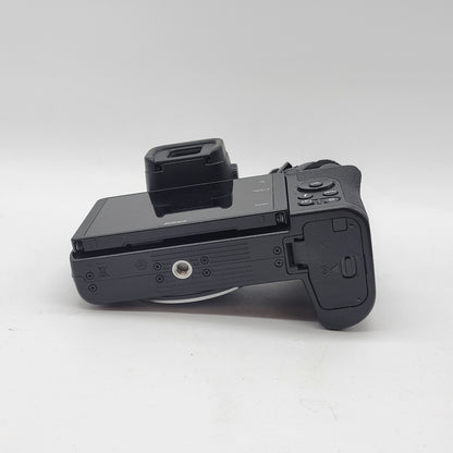 Nikon Z 50 20.9MP Mirrorless Camera 1512 Shutter Count