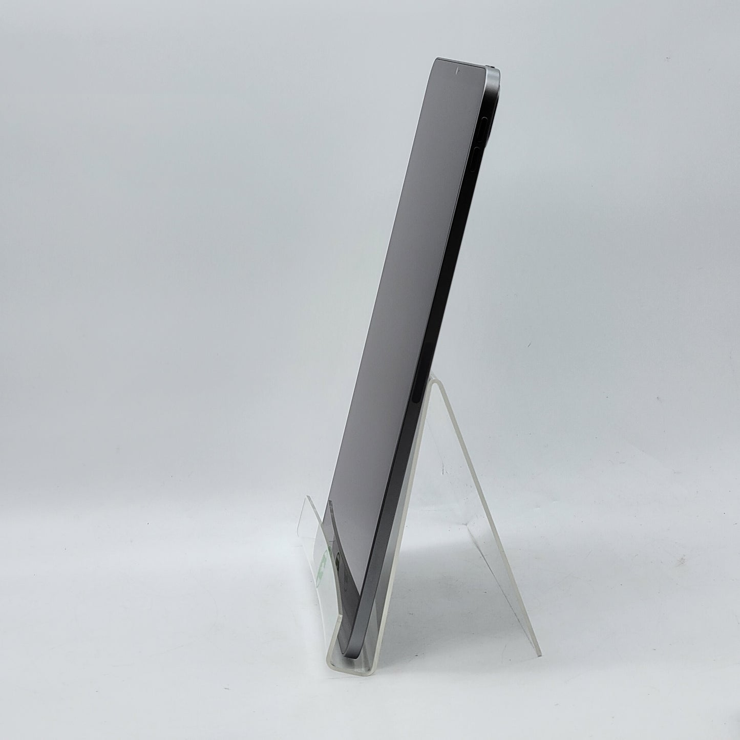 WiFi Only Apple iPad Pro 11" 4th Gen 128GB Space gray MNXD3LL/A With Pencil