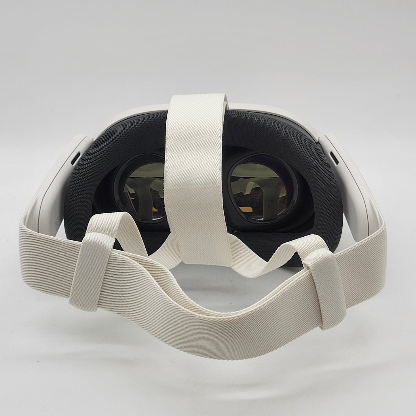 Meta Quest 3 128GB Standalone All-in-One VR Headset S3A