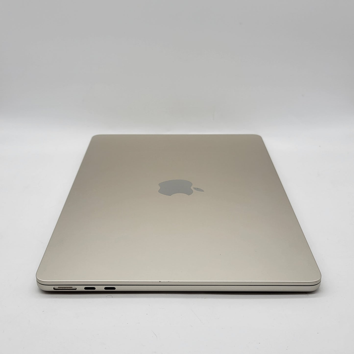 2022 Apple MacBook Air 13.6" M2 8C GPU 3.5GHz 8GB RAM 256GB SSD A2681