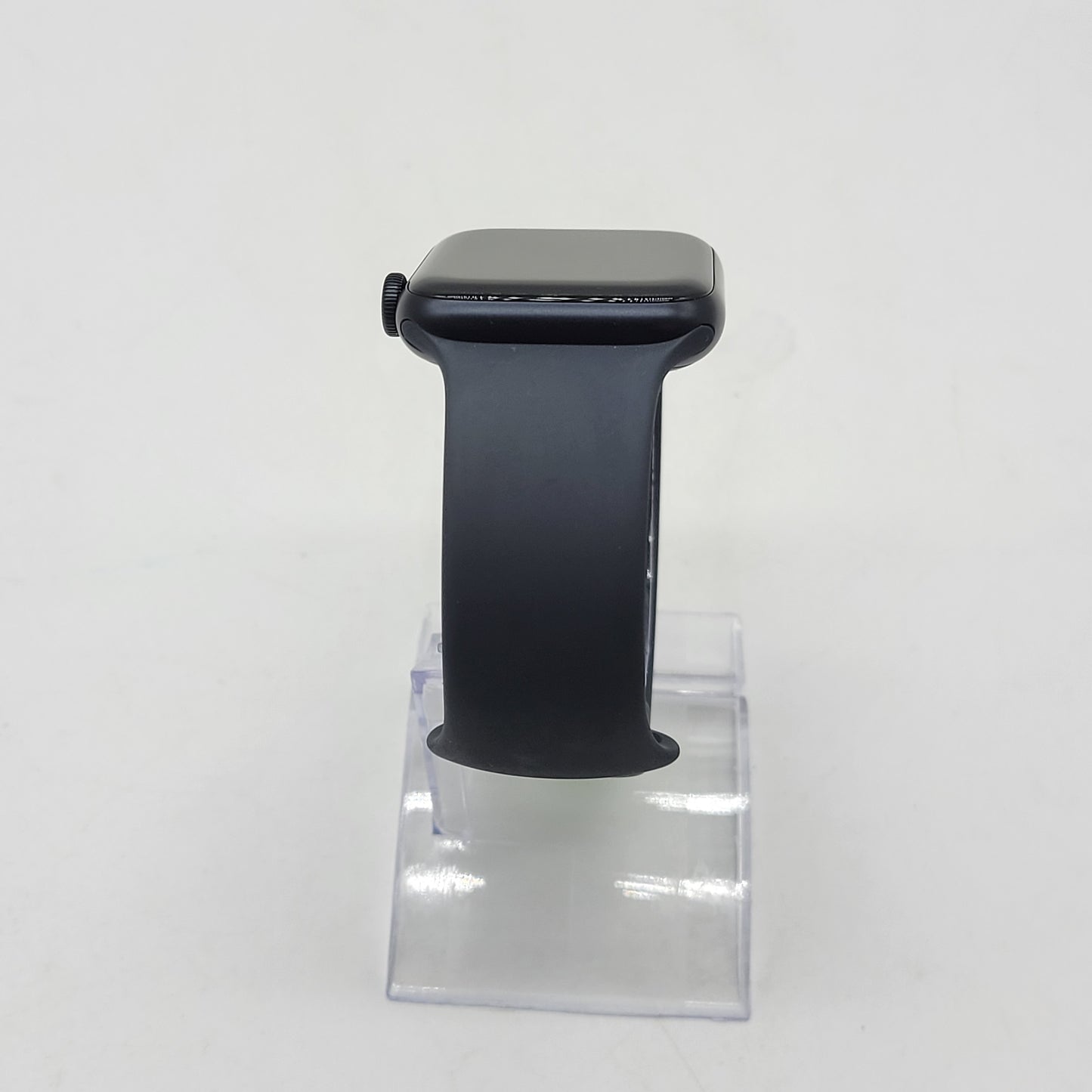 Unlocked Apple Watch SE 3 44MM Midnight Aluminum Midnight Sport Band MEPJ4LW/A