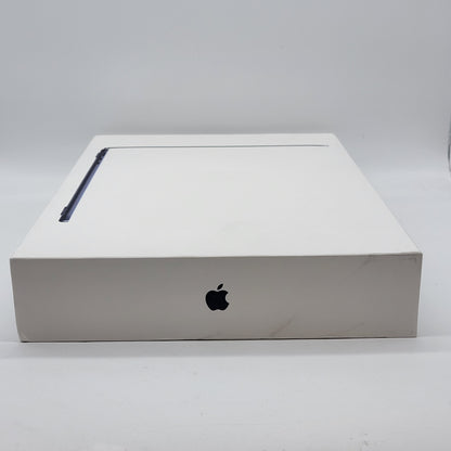 New 2025 Apple MacBook Air 13.6" M4 8C GPU 4.5GHz 16GB RAM 256GB SSD A3240