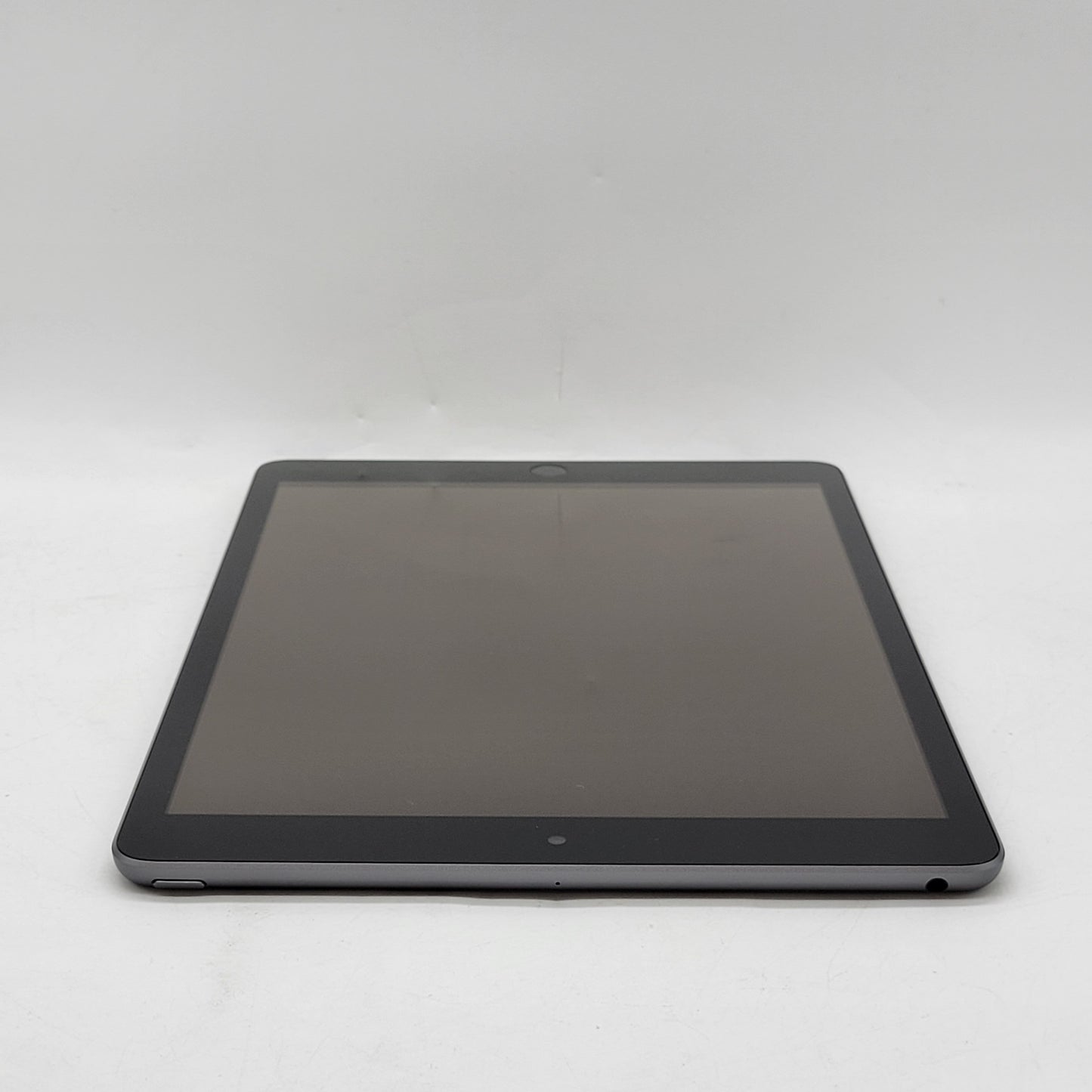 WiFi Only Apple iPad 9th Gen 64GB Space Gray MK2K3LL/A